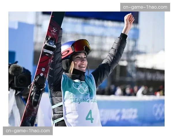 谷爱凌自由式滑雪女子大跳台摘银成就奖牌数纪录